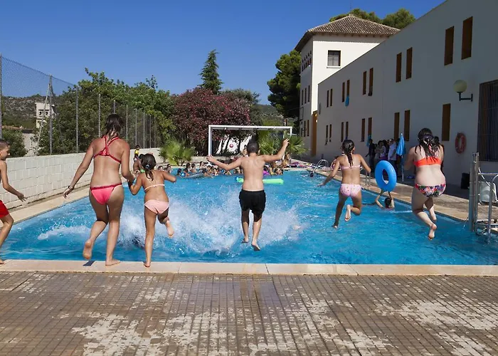 Хостел Torre De Alborache